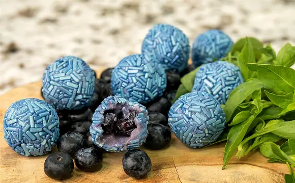 Brigadeiro de blueberry